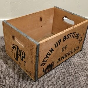 Vintage 7UP Seven UP Bottling Co Los Angeles Wooden Crate Box